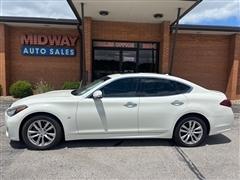 2019 Infiniti Q70 