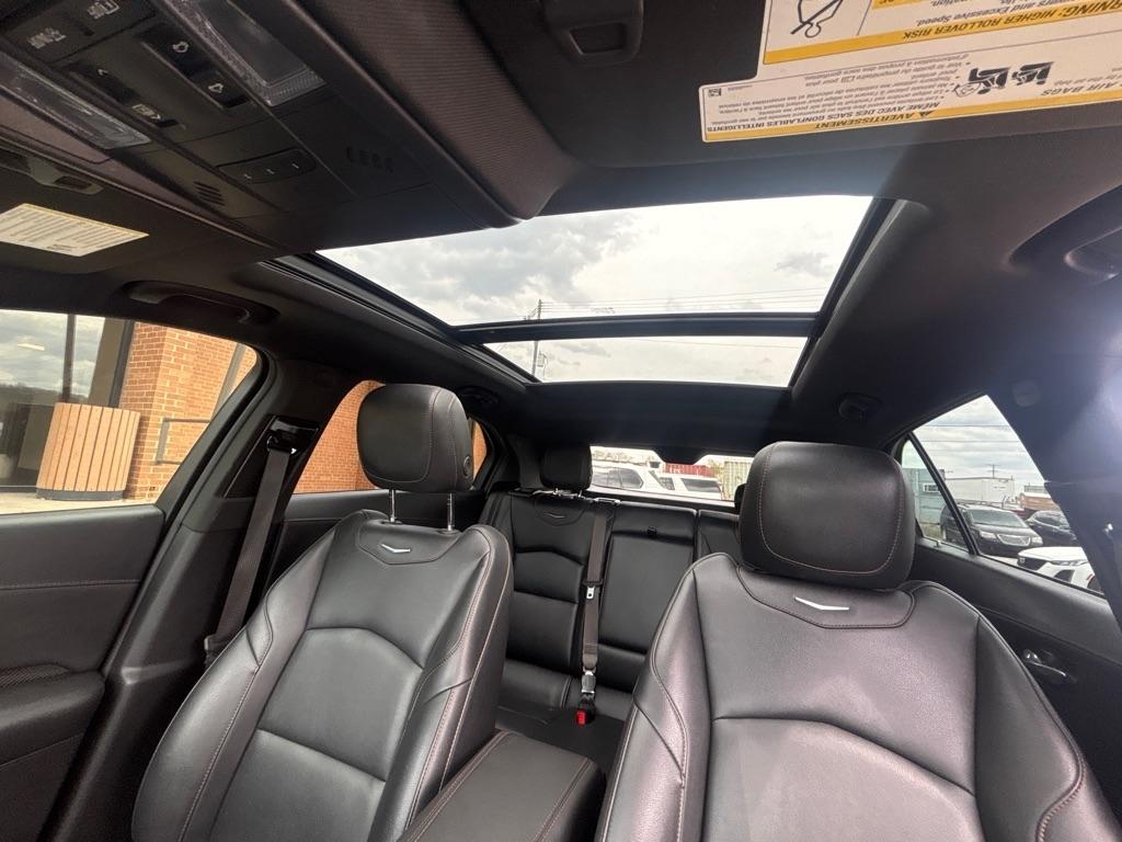 Cadillac XT4 FWD 4dr Sport 2023