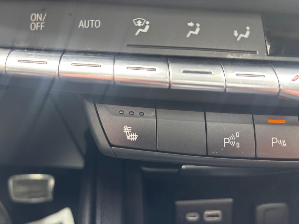 Cadillac XT4 FWD 4dr Sport 2023