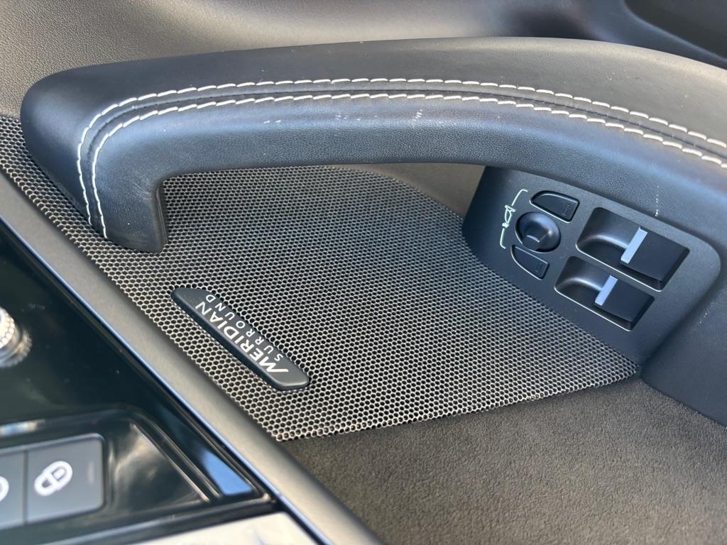 Jaguar F-Type Coupe Auto R AWD 2017