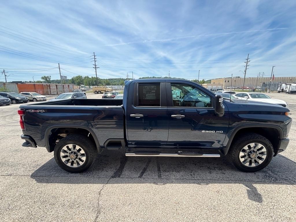 Chevrolet Silverado 2500HD 4WD Double Cab 149" Custom 2022