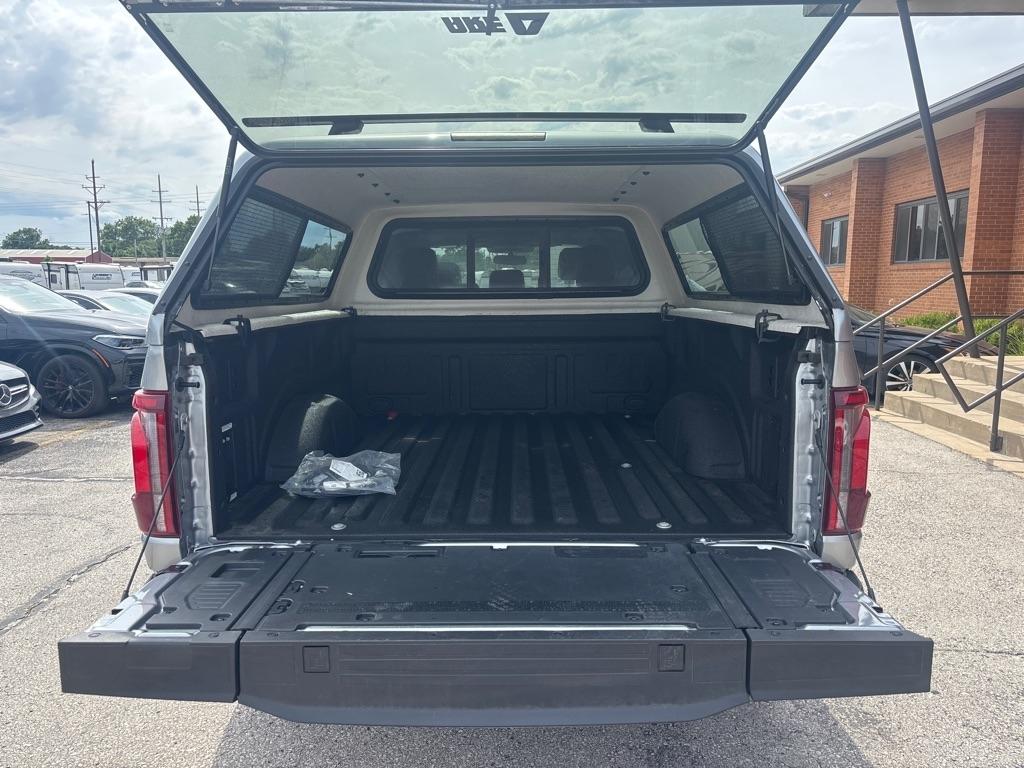 Ford F-150 Lariat 4WD SuperCrew 5.5' Box 2025