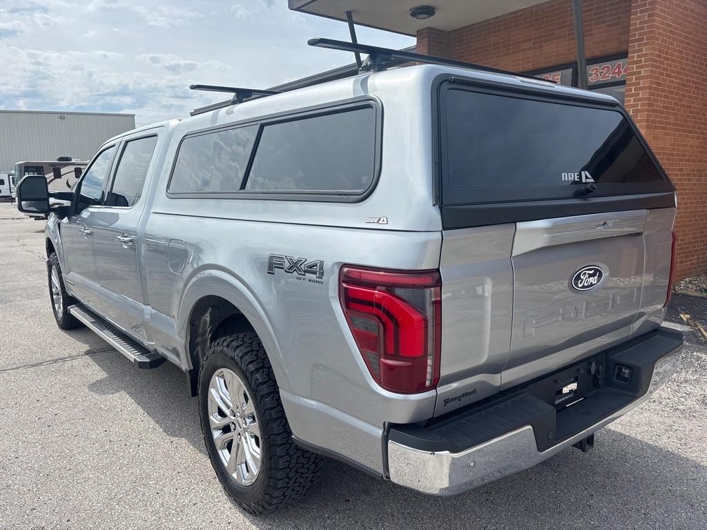 Ford F-150 Lariat 4WD SuperCrew 5.5' Box 2025