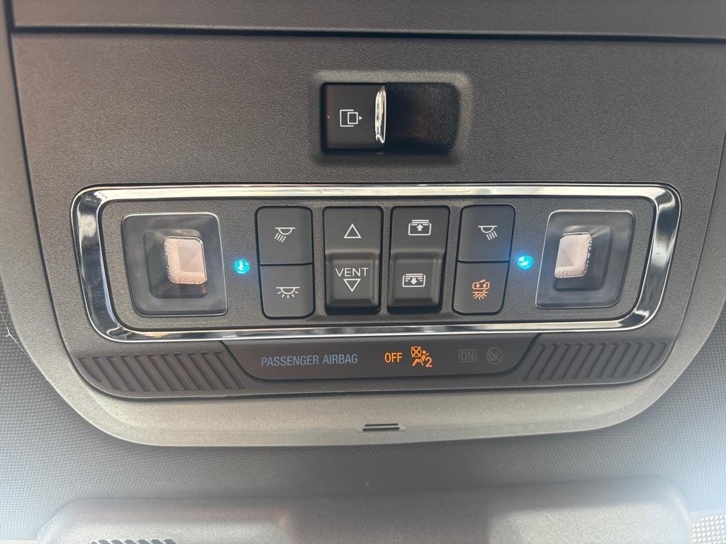 Ford F-150 Lariat 4WD SuperCrew 5.5' Box 2025