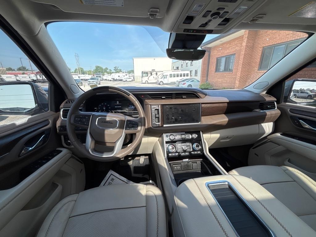 GMC Yukon 4WD 4dr Denali 2024