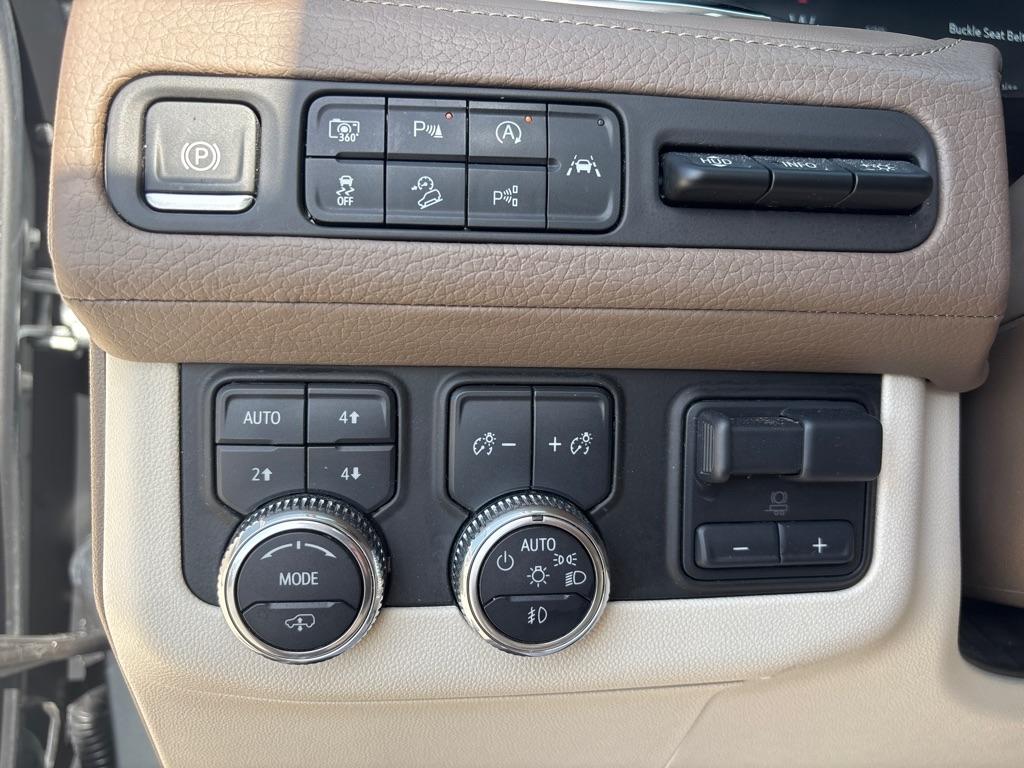 GMC Yukon 4WD 4dr Denali 2024