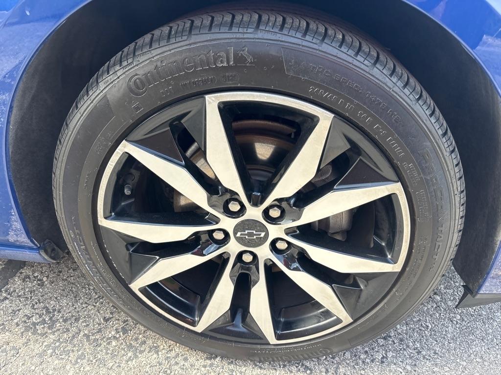 Chevrolet Malibu 4dr Sdn RS 2023