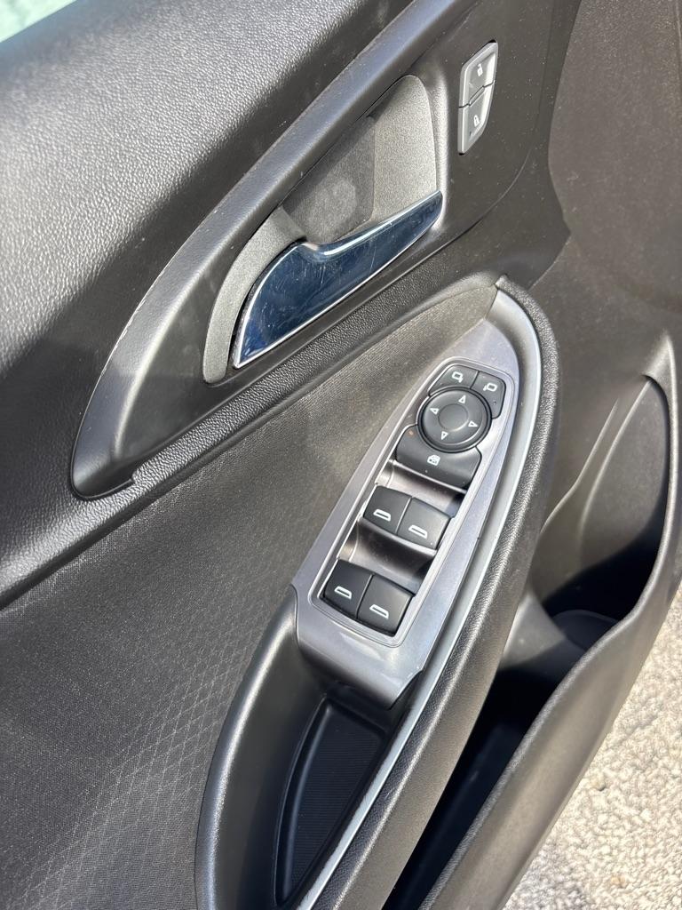 Chevrolet Malibu 4dr Sdn RS 2023