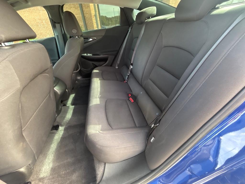 Chevrolet Malibu 4dr Sdn RS 2023
