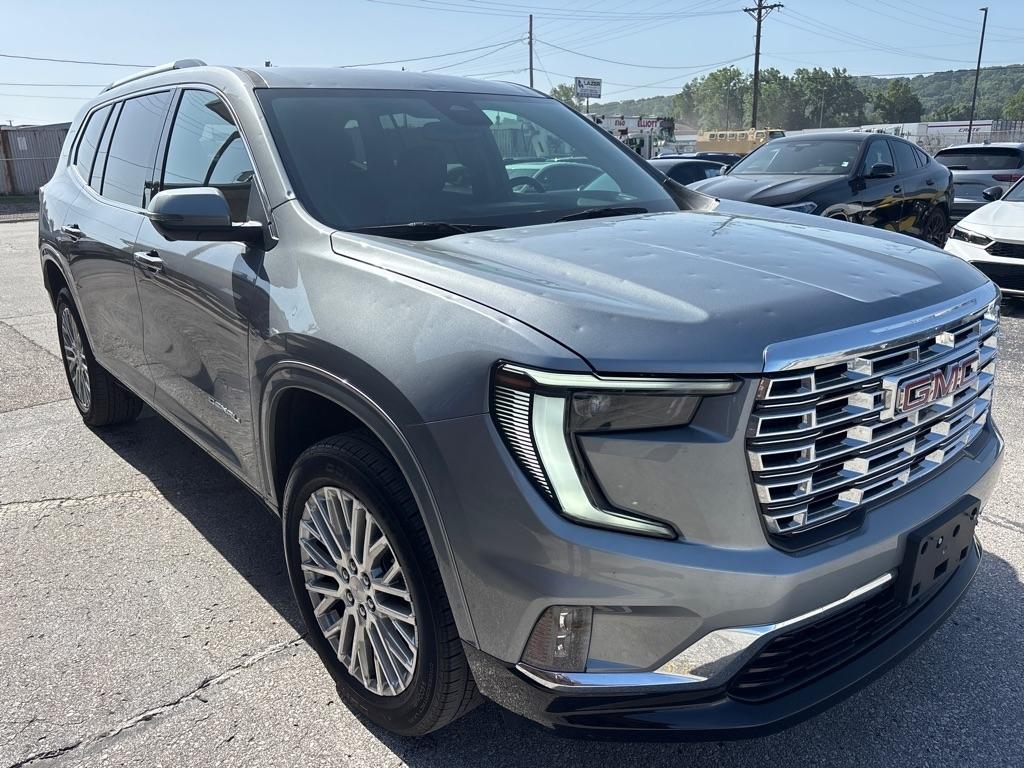 GMC Acadia AWD 4dr Denali 2025