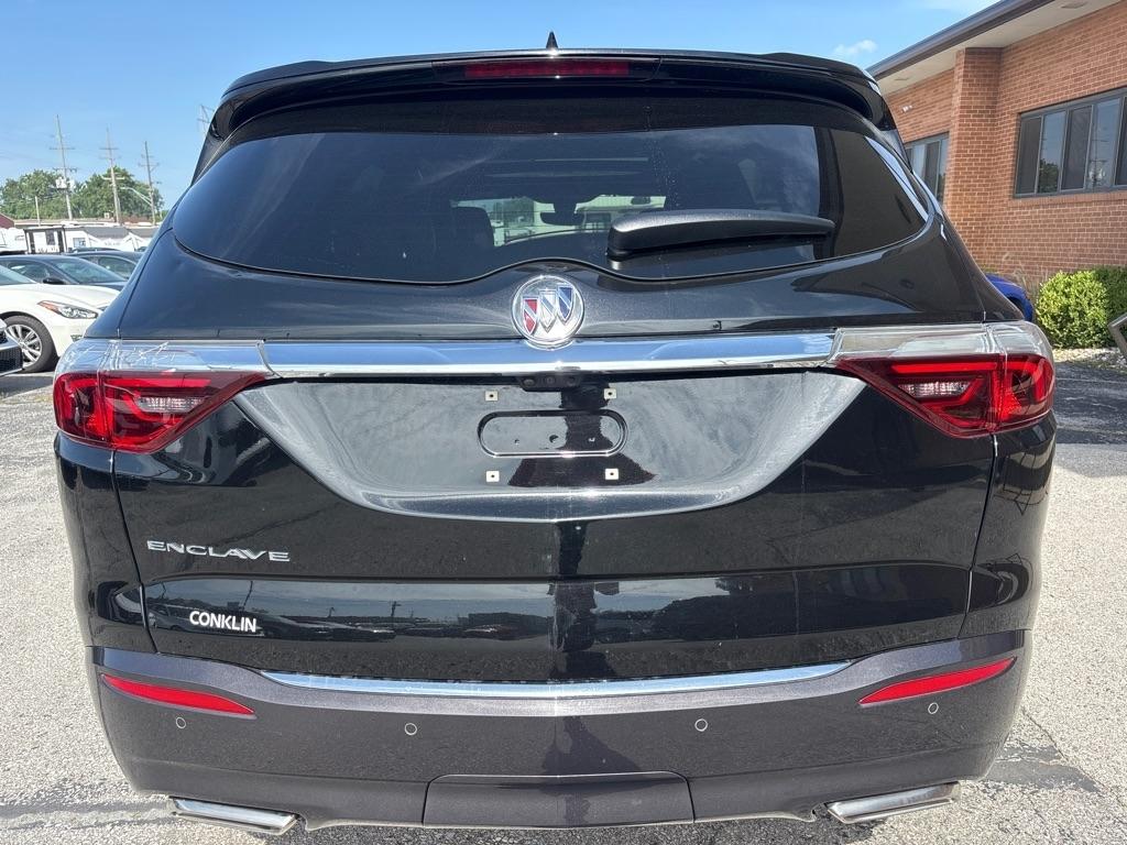 Buick Enclave FWD 4dr Premium 2024