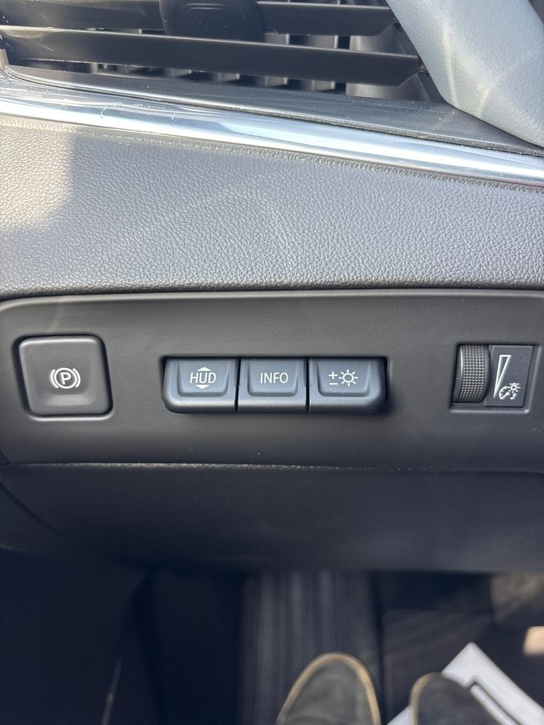 Buick Enclave FWD 4dr Premium 2024
