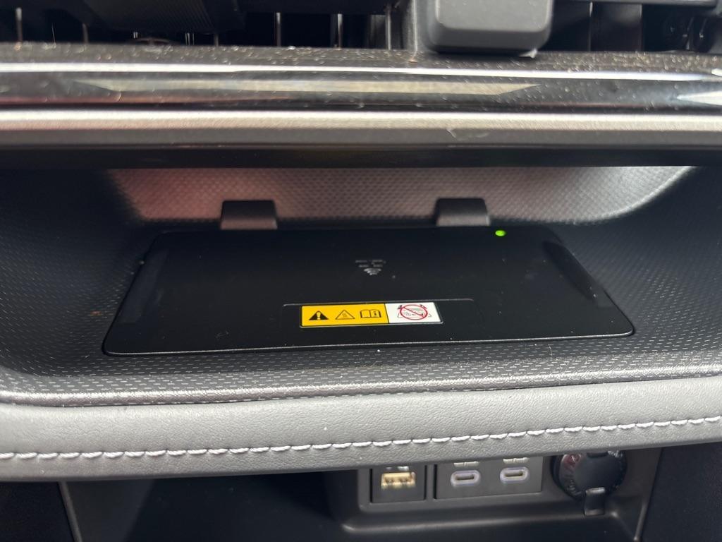 Toyota Highlander Platinum AWD (Natl) 2023