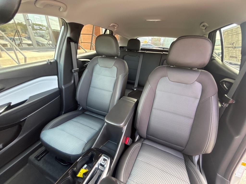 Chevrolet Trax FWD 4dr LT 2026