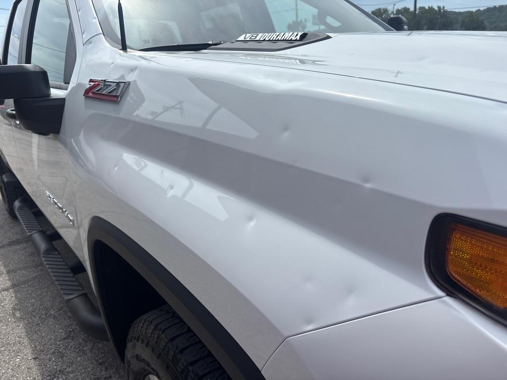 Chevrolet Silverado 2500HD 4WD Crew Cab 159" Custom 2026