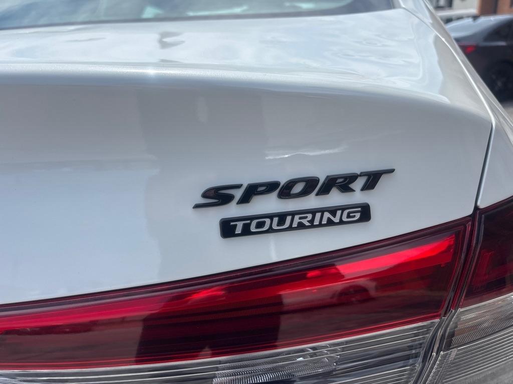Honda Civic Sedan Hybrid Sport CVT 2026