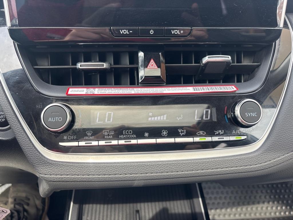 Toyota Corolla Cross XLE 2WD (Natl) 2026