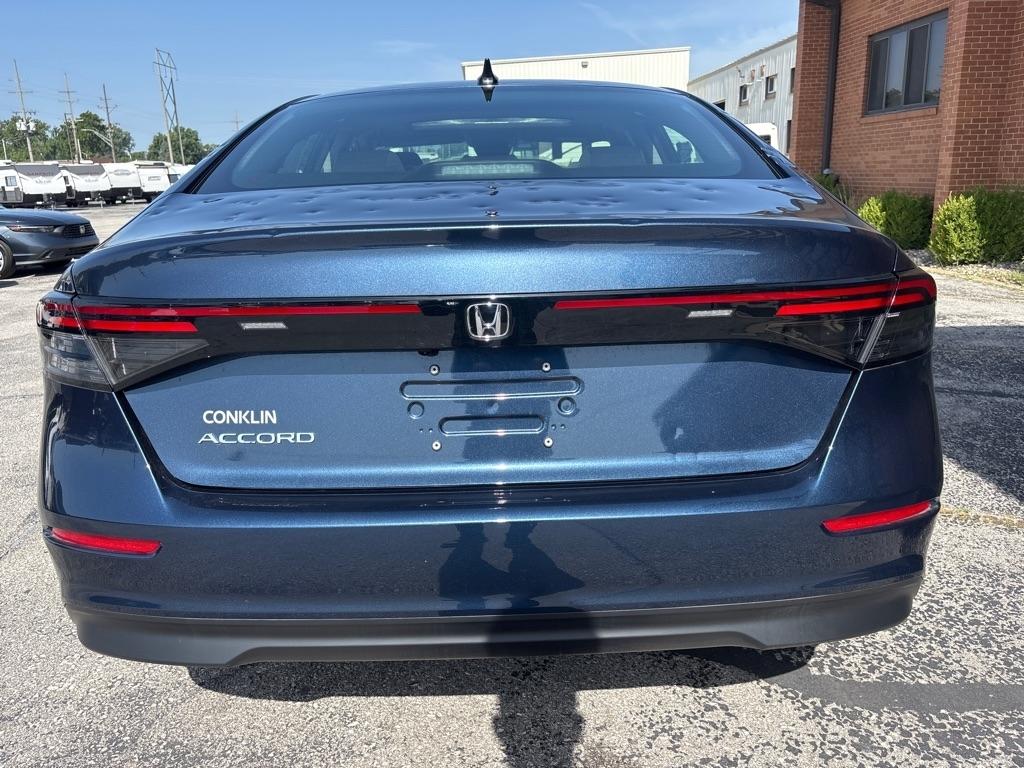 Honda Accord SE CVT 2026
