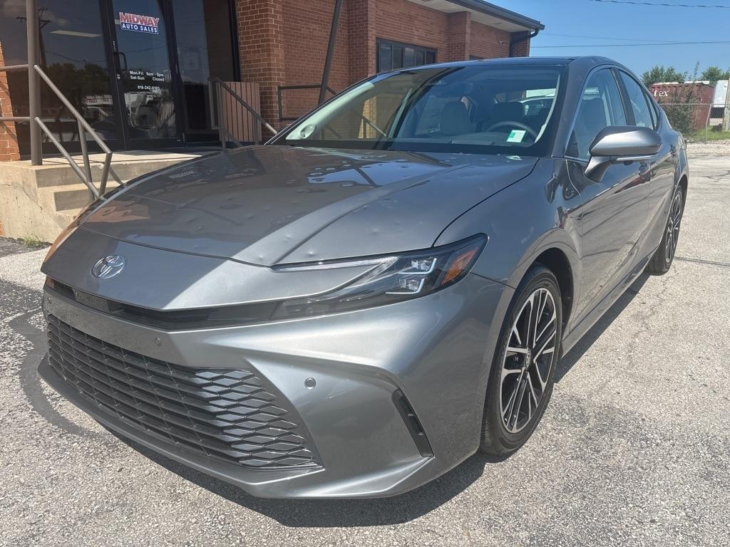 Toyota Camry Nightshade (Natl) 2026