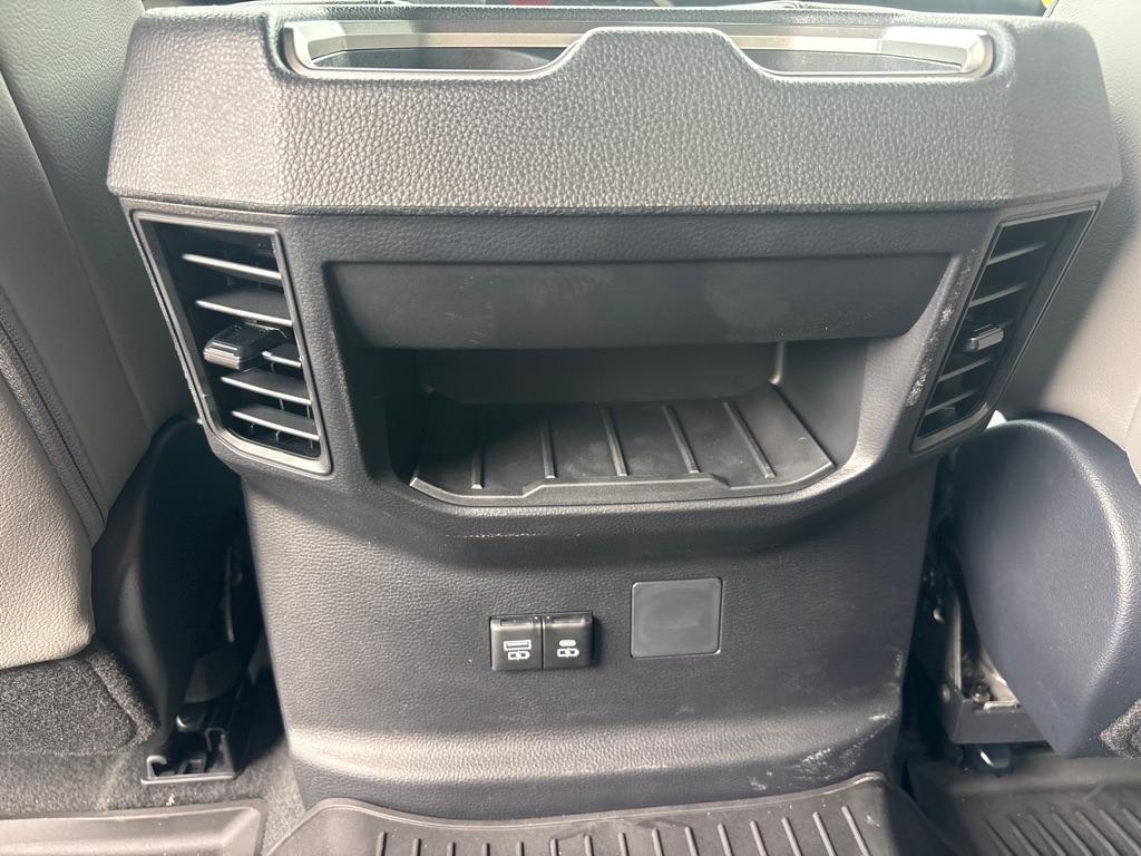 Toyota Tundra SR5 CrewMax 5.5' Bed (Natl) 2026