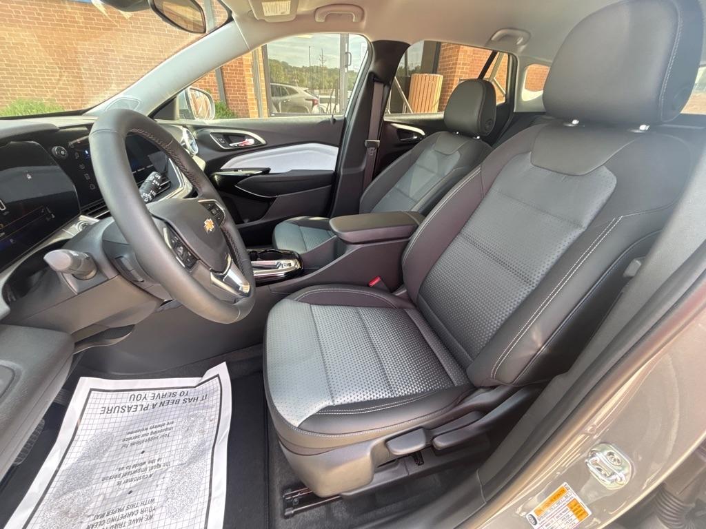 Chevrolet Trax FWD 4dr LT 2026