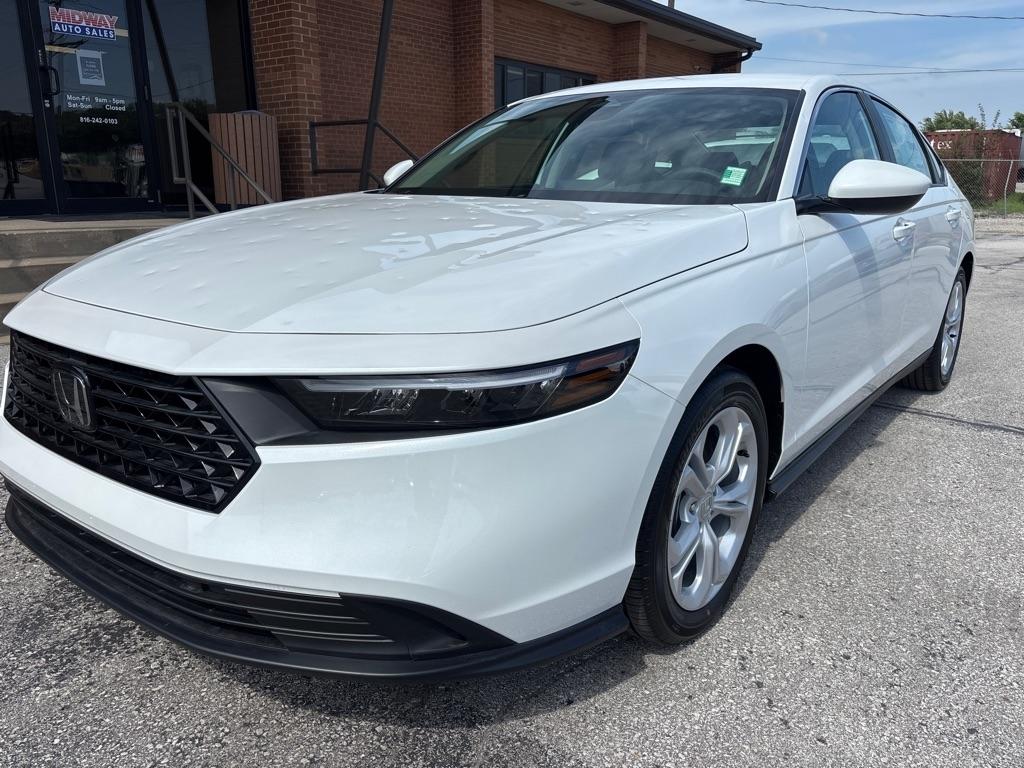 Honda Accord LX CVT 2026