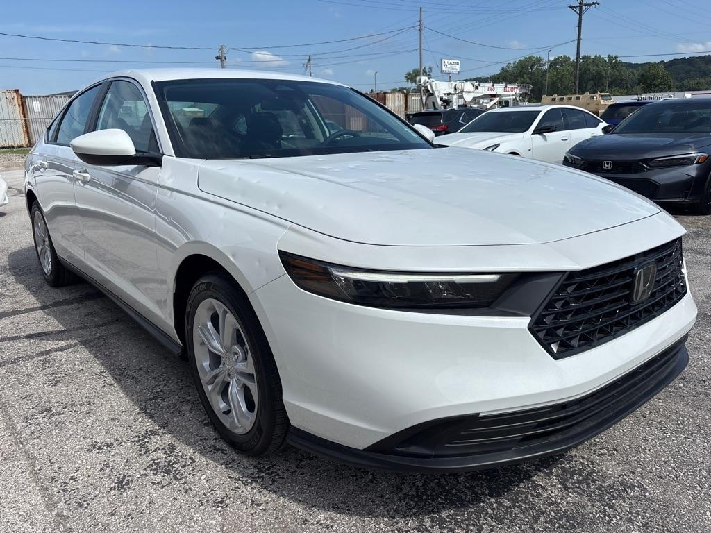 Honda Accord LX CVT 2026