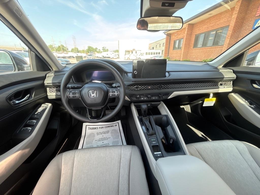 Honda Accord LX CVT 2026