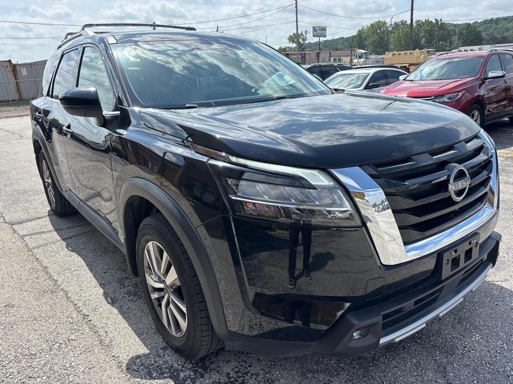 Nissan Pathfinder SL 2WD 2022