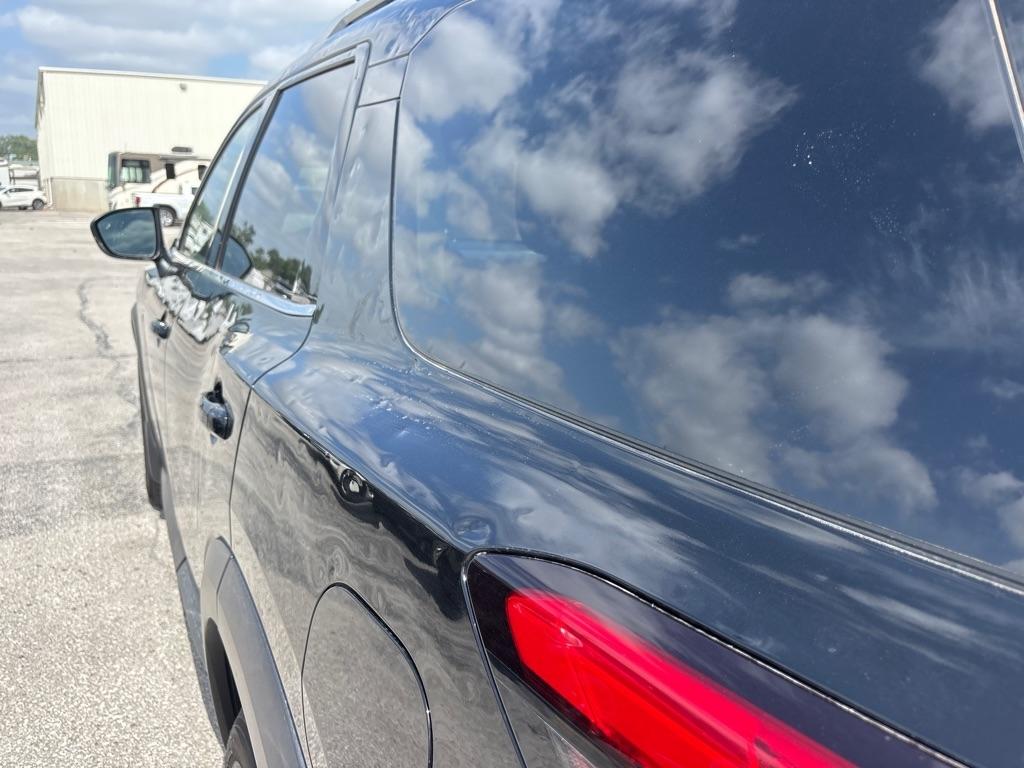 Nissan Pathfinder SL 2WD 2022
