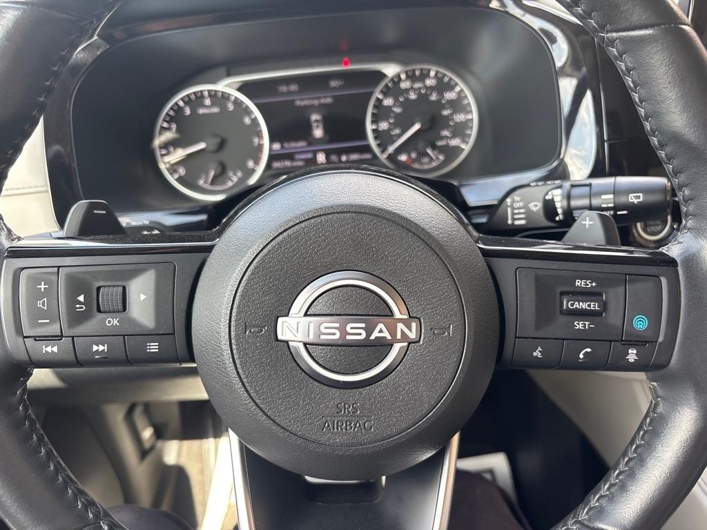 Nissan Pathfinder SL 2WD 2022