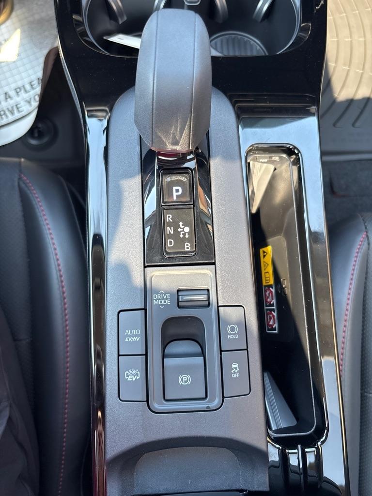 Toyota Prius Plug-In Hybrid XSE Premium (Natl) 2026