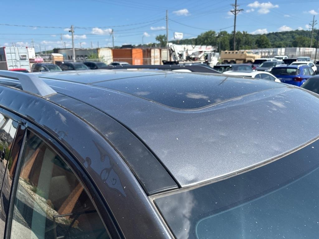 Nissan Pathfinder SL 2WD 2022