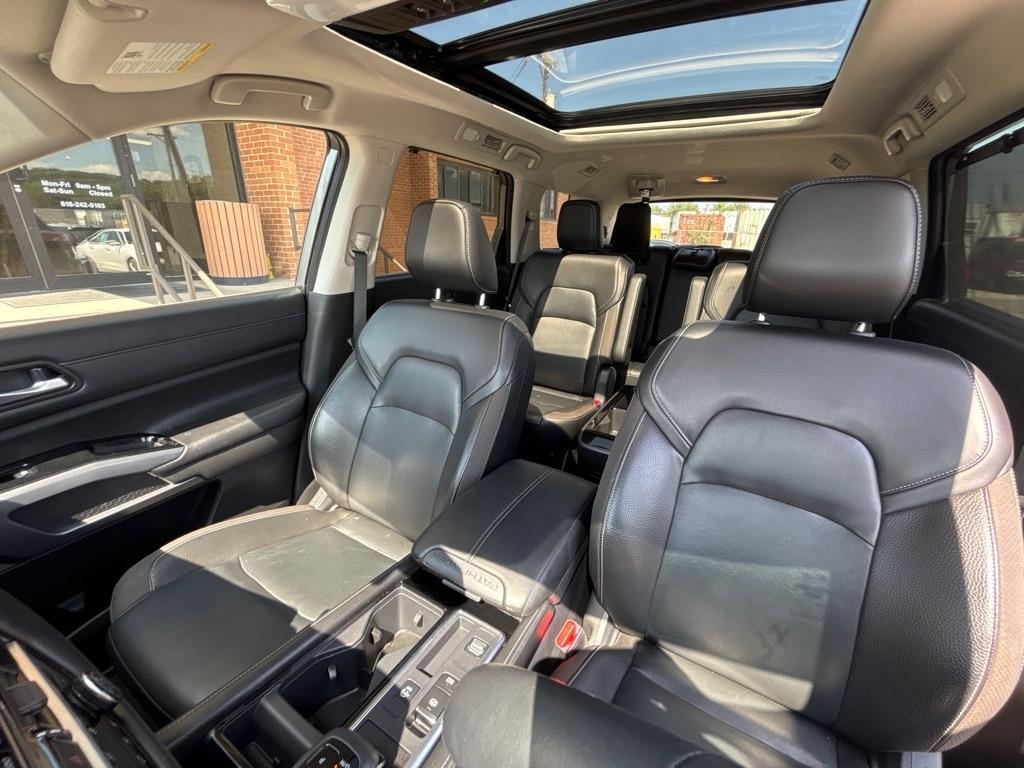 Nissan Pathfinder SL 2WD 2022