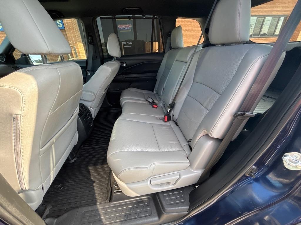 Honda Passport Touring FWD 2021