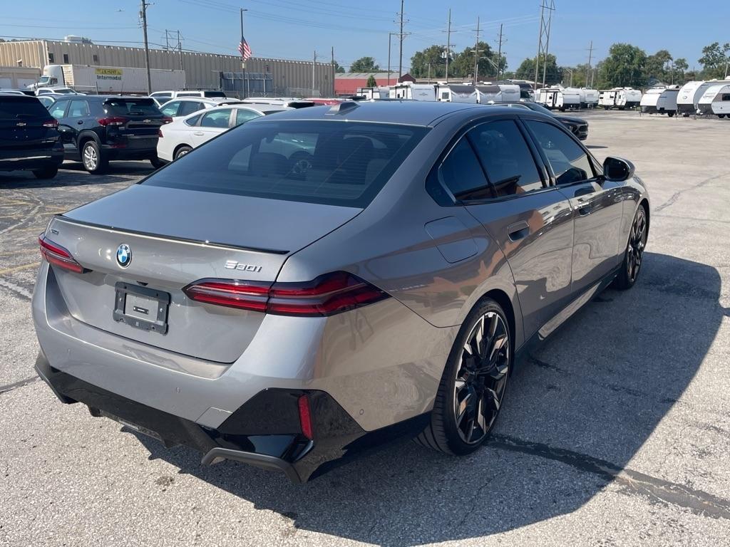 BMW 5 Series 530i xDrive Sedan 2024