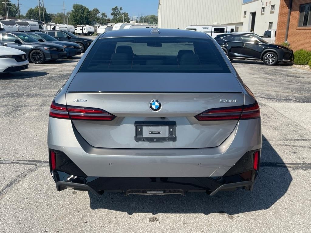 BMW 5 Series 530i xDrive Sedan 2024