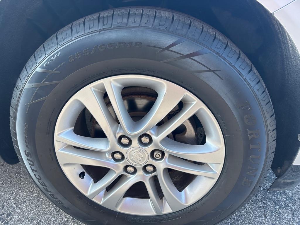 Buick Enclave FWD 4dr Essence 2019
