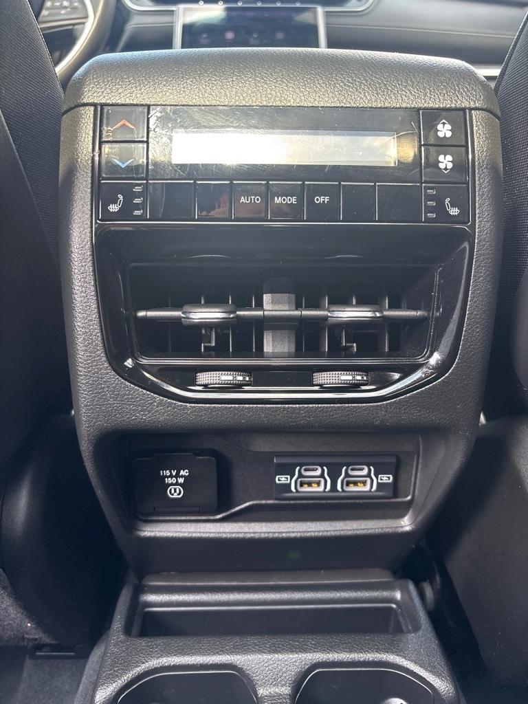 Jeep Grand Cherokee Limited 4x4 2024