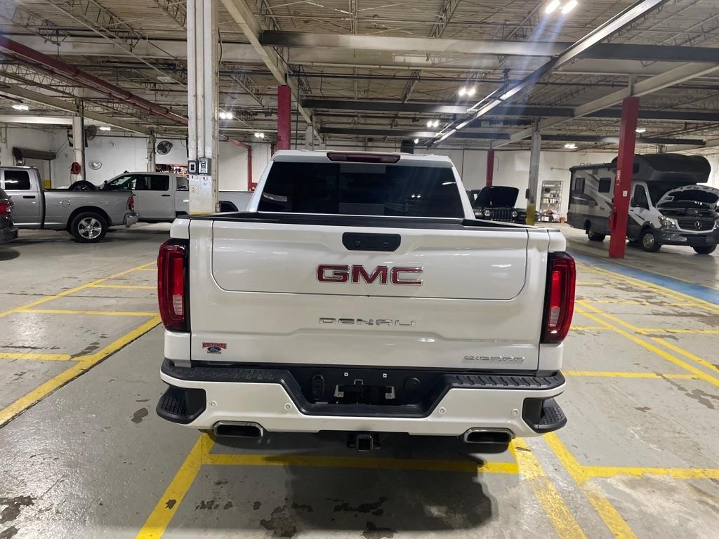 GMC Sierra 1500 4WD Crew Cab 147" Denali 2021