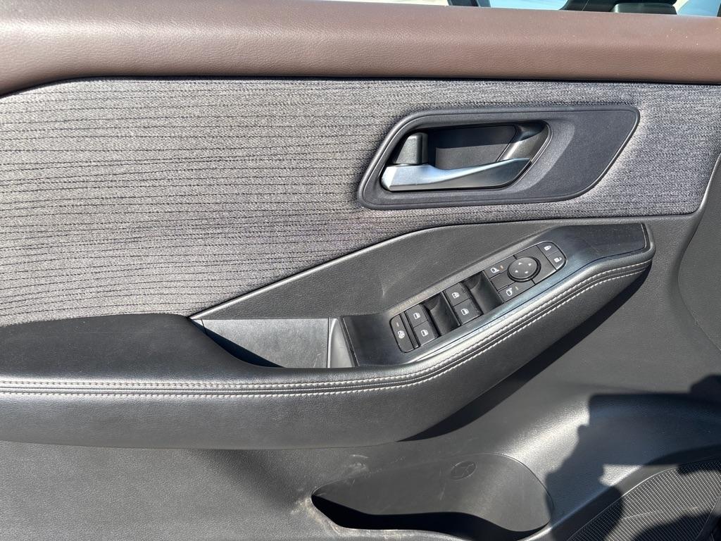 Nissan Rogue AWD SV 2023