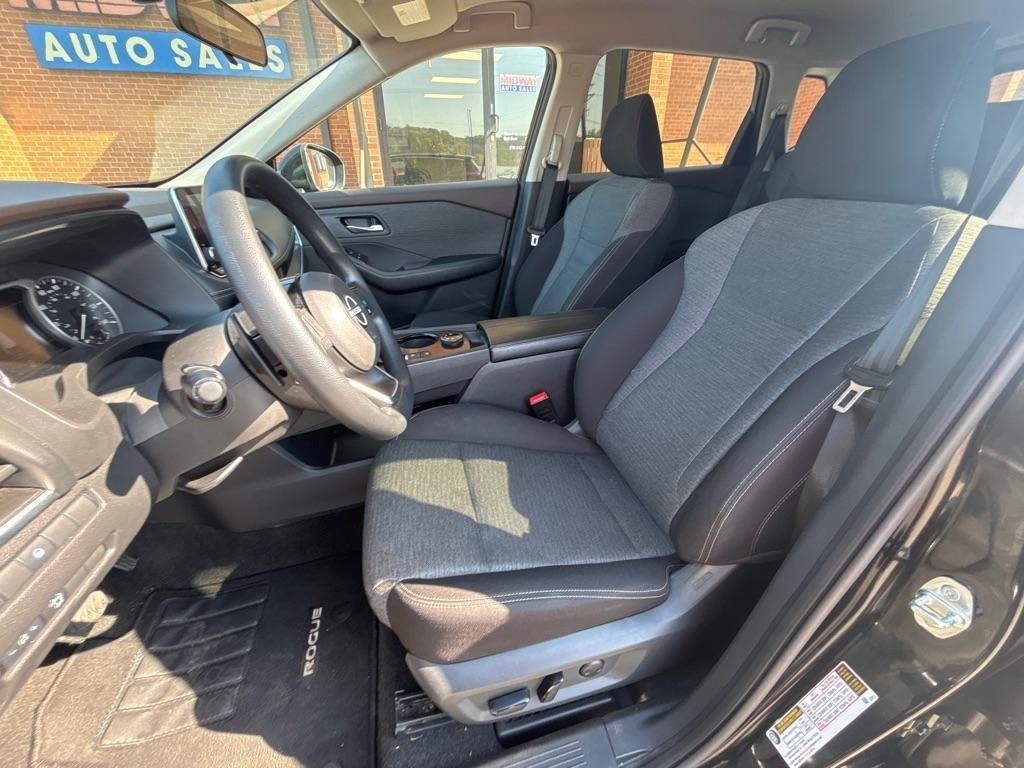 Nissan Rogue AWD SV 2023