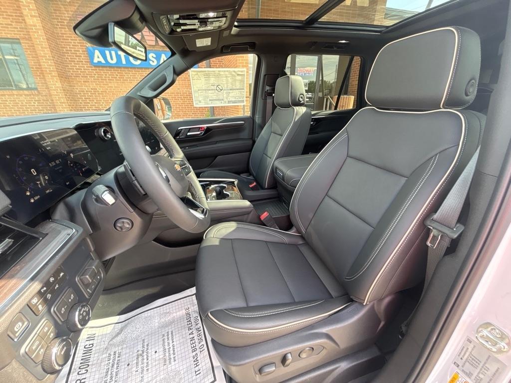 Chevrolet Tahoe 4WD 4dr Premier 2026