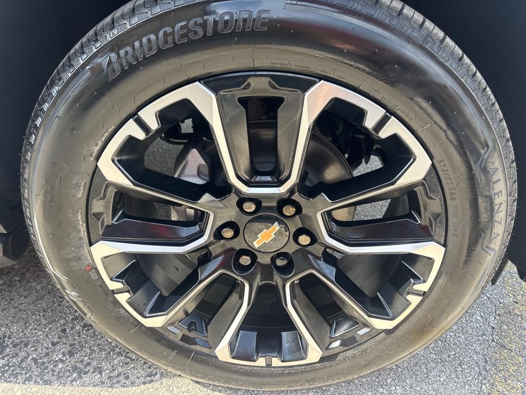 Chevrolet Tahoe 4WD 4dr Premier 2026
