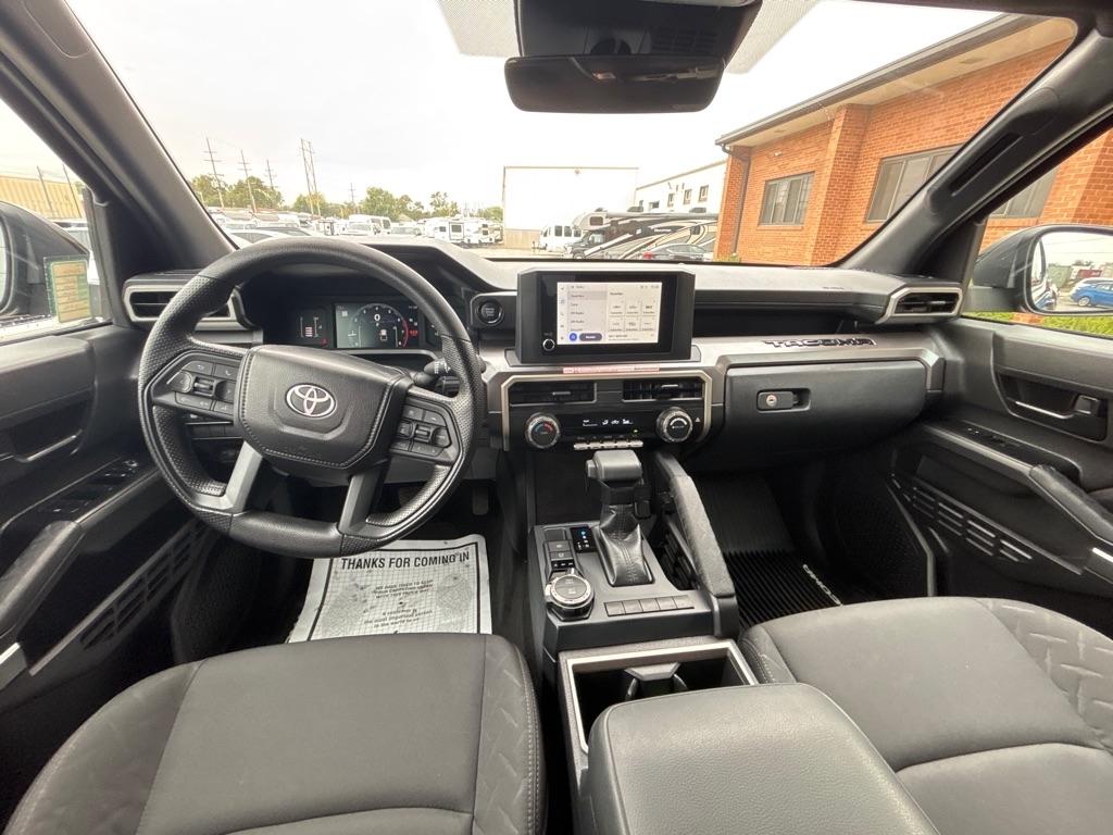 Toyota Tacoma 4WD TRD Off Road Double Cab 5' Bed MT (Natl) 2025