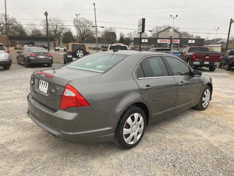 Ford Fusion SE 2010