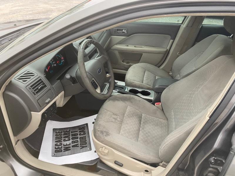 Ford Fusion SE 2010