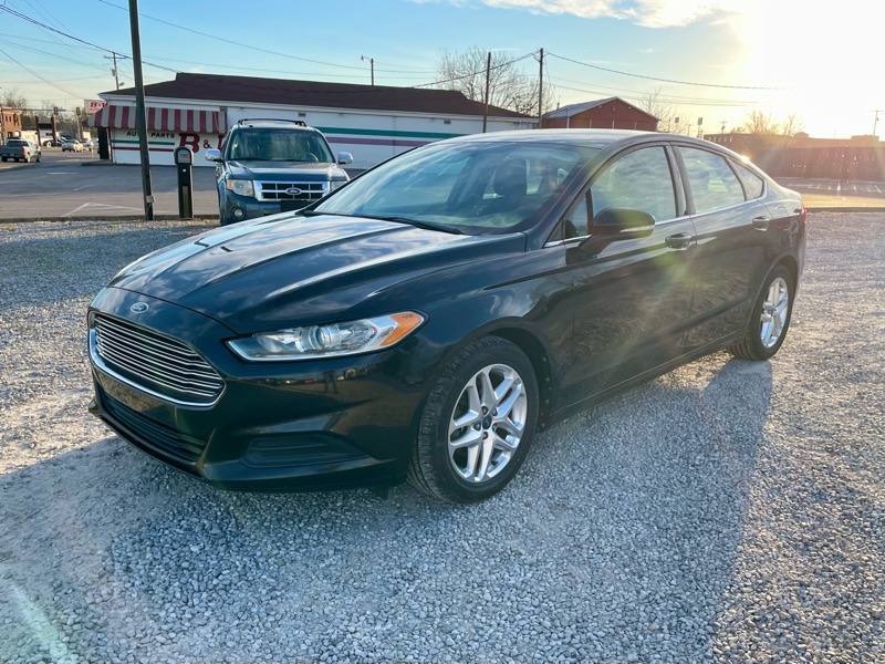 2013 Ford Fusion SE