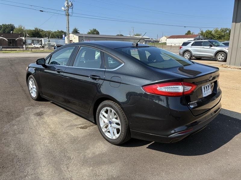 Ford Fusion SE 2013