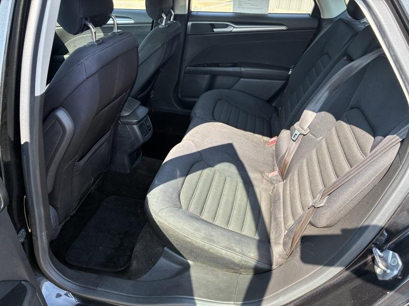 Ford Fusion SE 2013